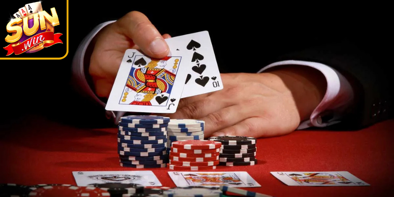Cách Chơi Poker Sunwin Chuẩn Để Chinh Phục Mọi Ván Bài 2 Cách chơi Poker Sunwin dựa trên tính điểm chặt chẽ